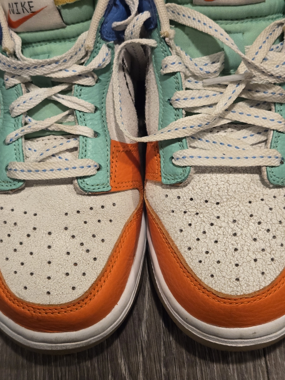 Nike Dunk Low Nike 101 GS DX3363-100 Size 5.5Y Orange Blue Green - Picture 3 of 7